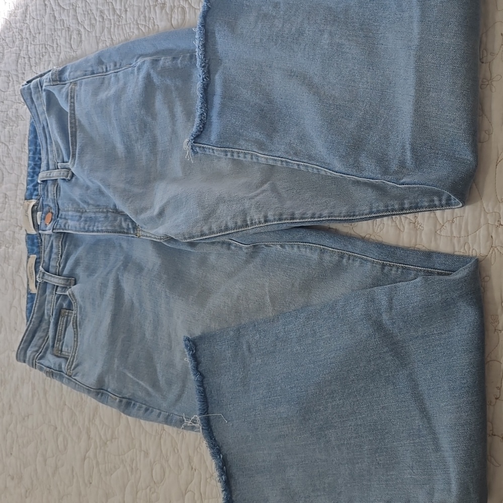Universal Thread Light Blue Bootcut Jeans Size 10